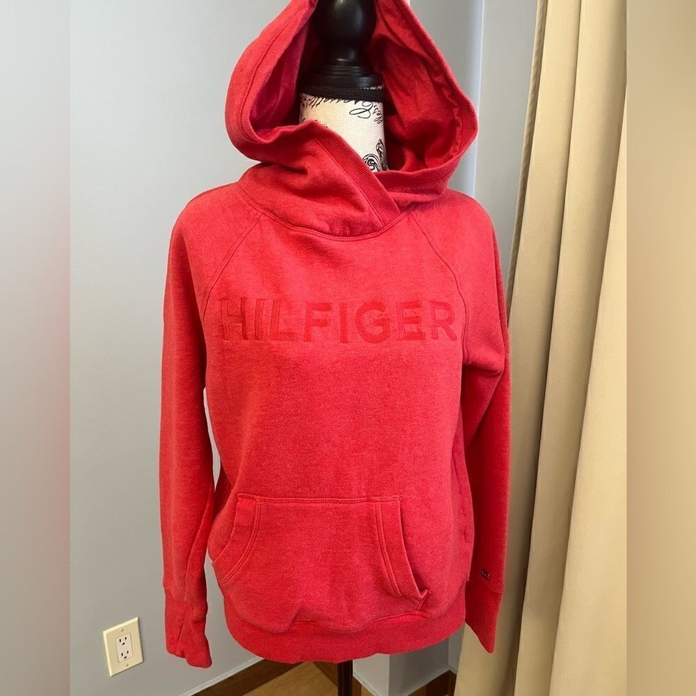 Tommy Hilfiger spot hoodie